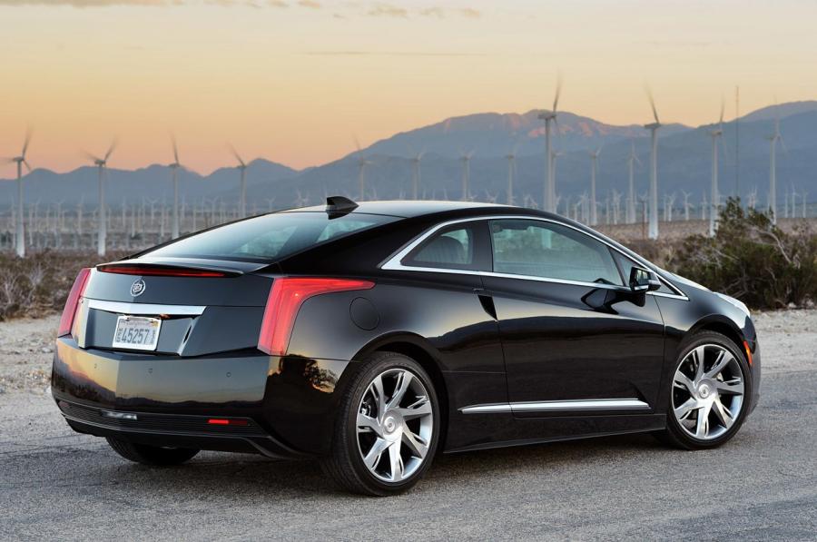 Cadillac ELR 2014 года  (фото 2 из 120)